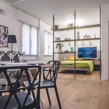 Gloria Apartment เตรวิโซ ภายนอก รูปภาพ